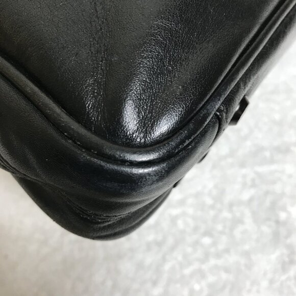 TUMI Black Leather 15" x 11" Soft Side Briefcase - Picture 3 of 16